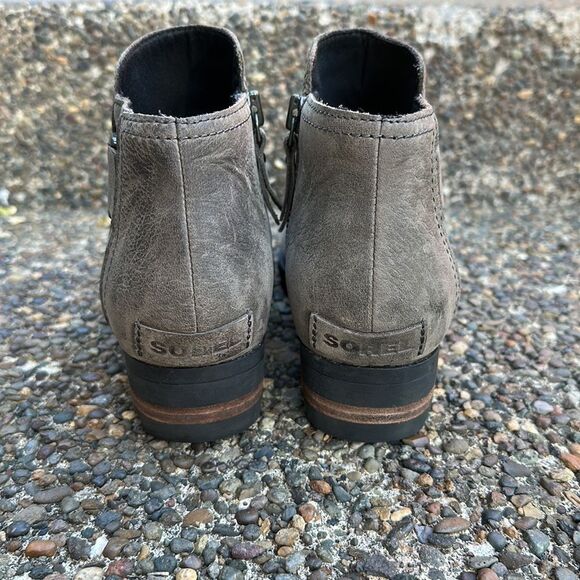Sorel Lola‎ Buckle Ankle Bootie Sz 9 - Picture 4 of 9